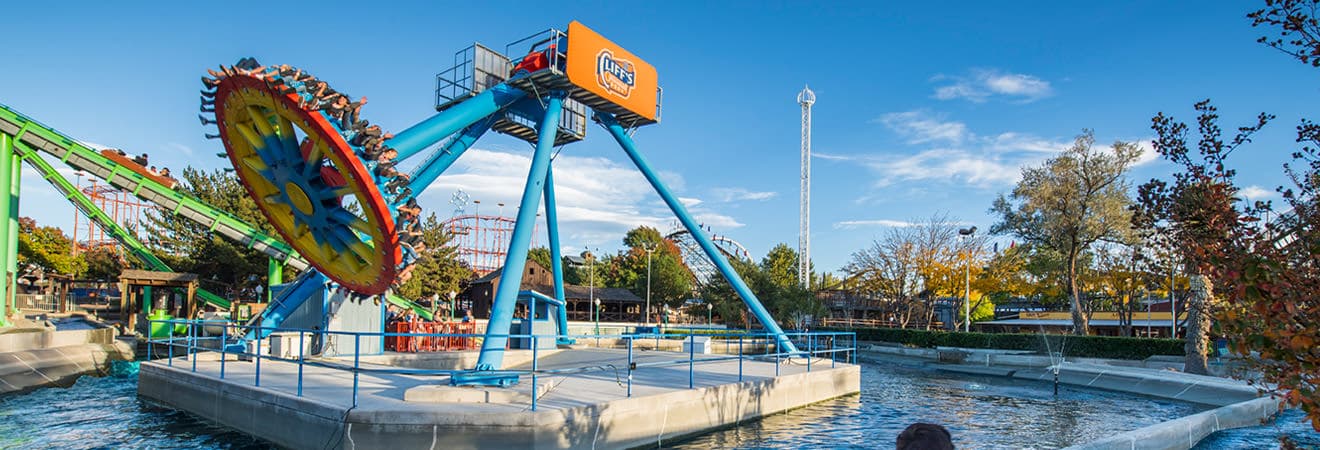 Cliff's Amusement Park